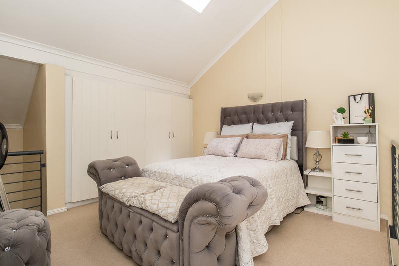 To Let 1 Bedroom Property for Rent in Plumstead Western Cape
